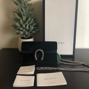 Gucci Black Velvet Dionysus Super Mini Bag